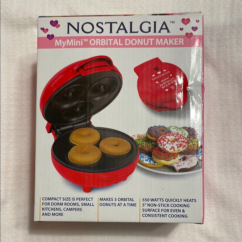 Nostalgia Red MyMini Orbital Donut Maker